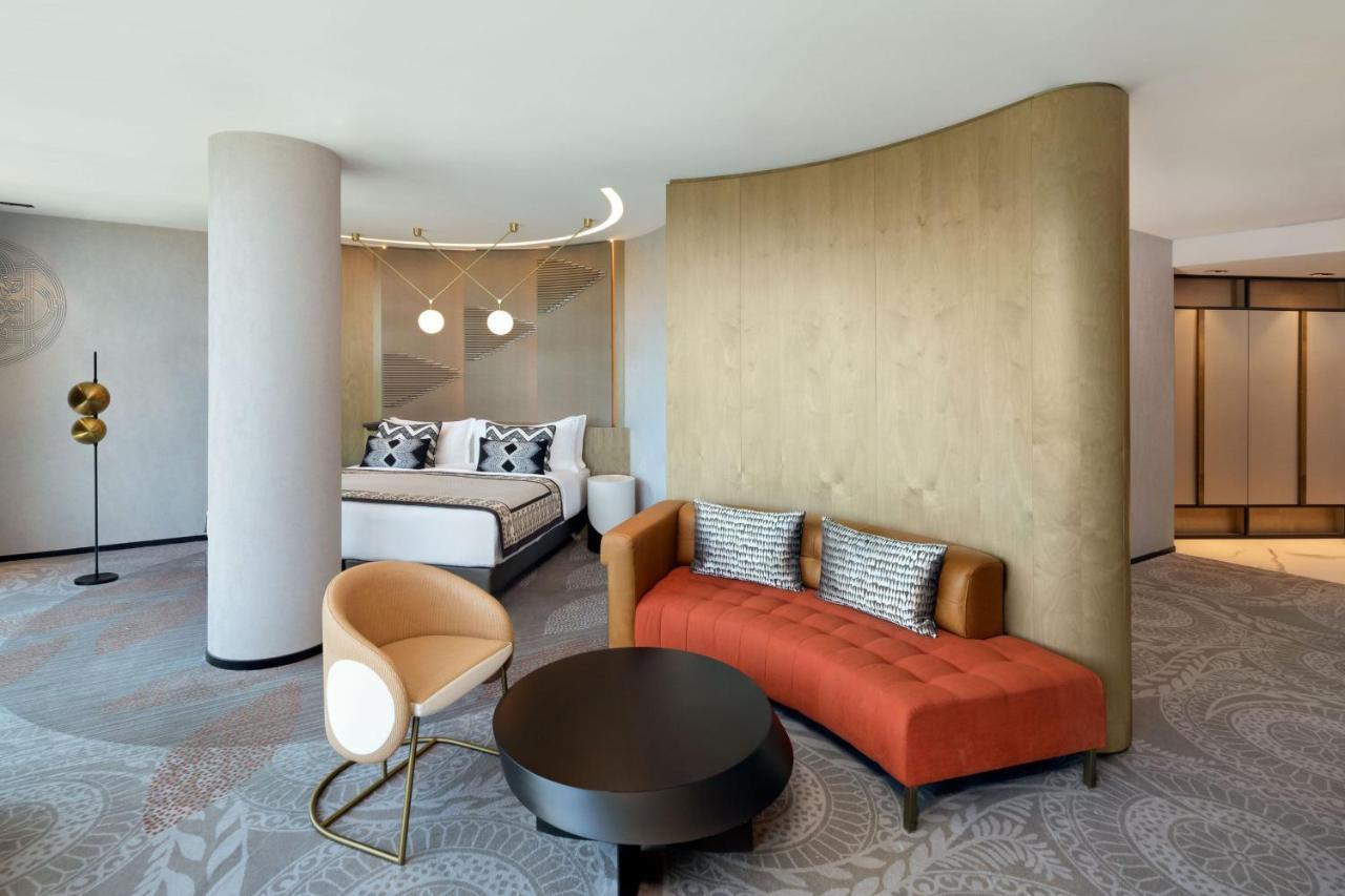 Paragraph Freedom Square, A Luxury Collection Hotel, Tbilisi Exteriér fotografie
