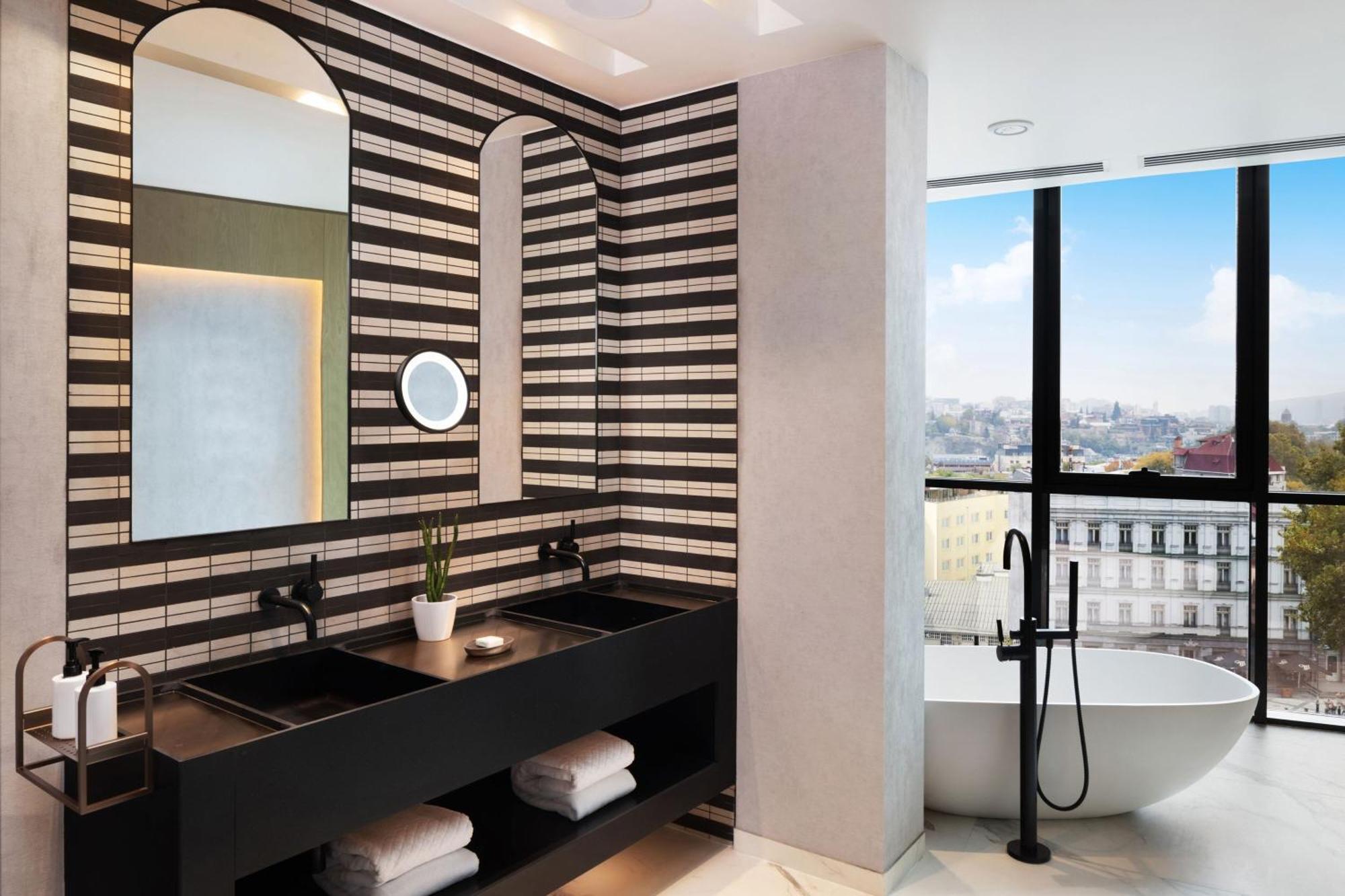 Paragraph Freedom Square, A Luxury Collection Hotel, Tbilisi Exteriér fotografie